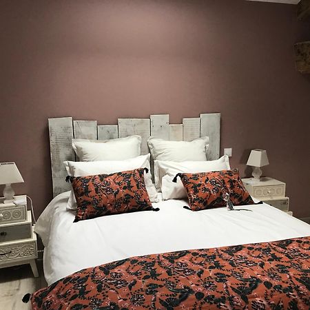 Logis De Pierre Levee Bed and Breakfast Bessines Buitenkant foto